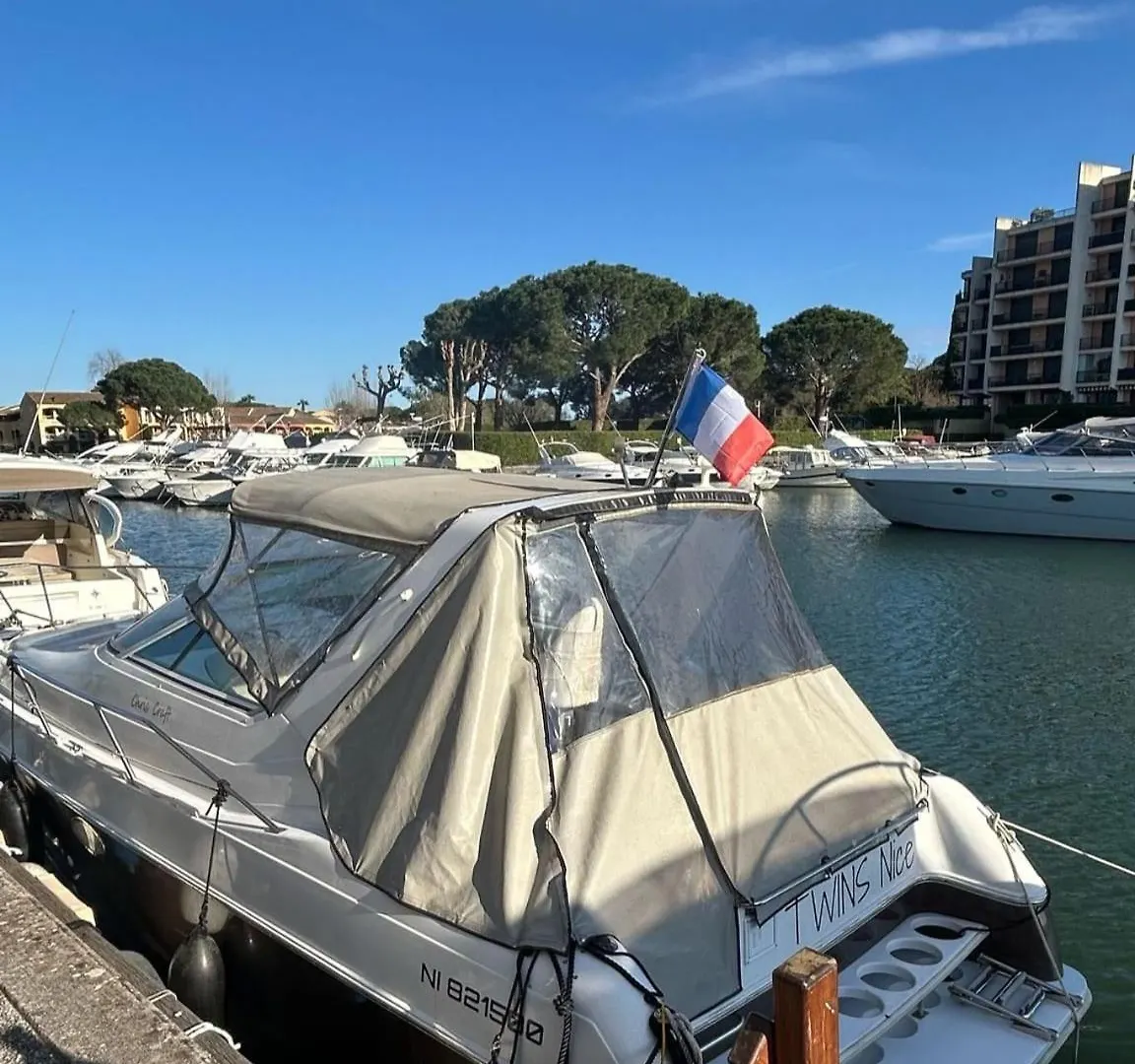 Refuge Marin - Twins Boat Hotel Mandelieu-la-Napoule Botel